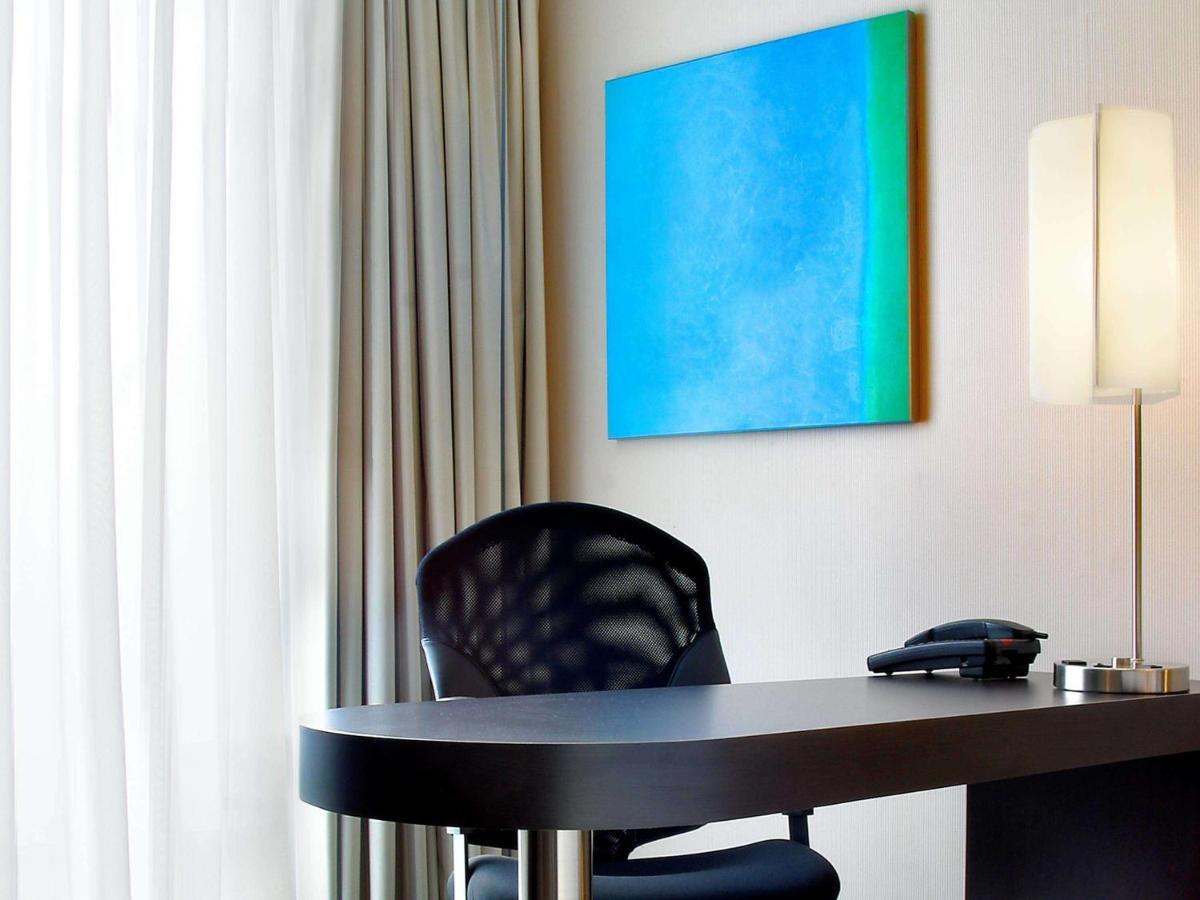 Novotel Toronto North York Dış mekan fotoğraf