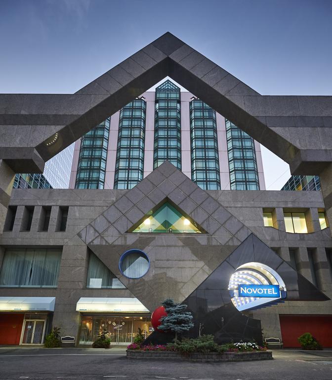 Novotel Toronto North York Dış mekan fotoğraf