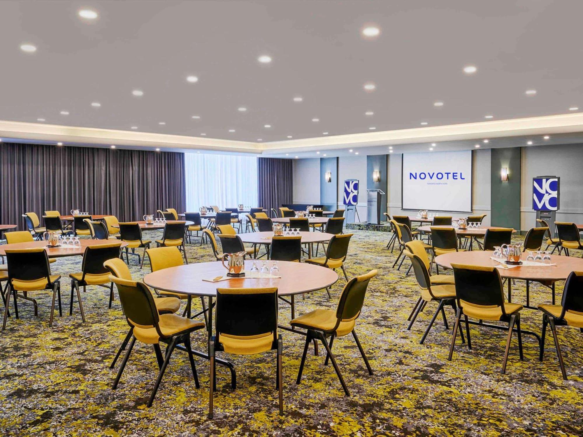 Novotel Toronto North York Dış mekan fotoğraf