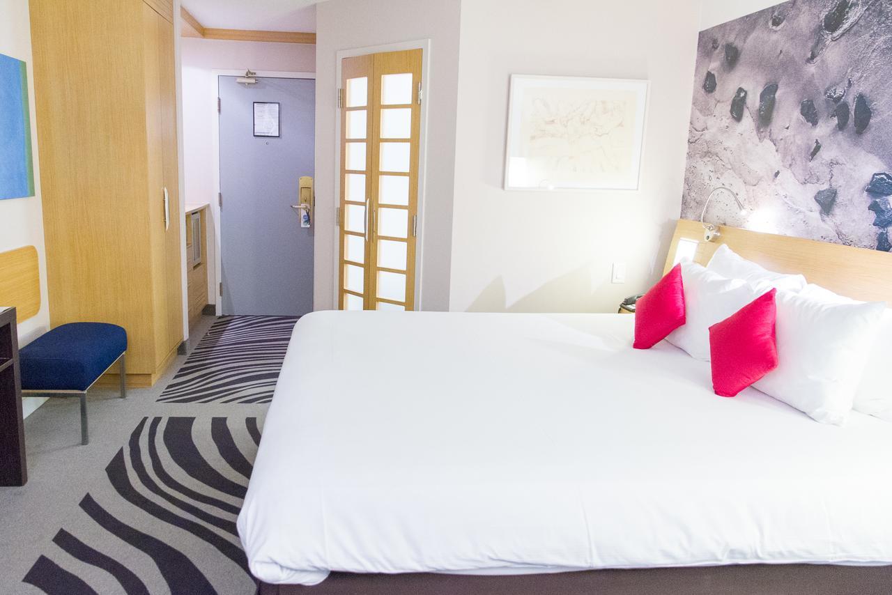 Novotel Toronto North York Dış mekan fotoğraf