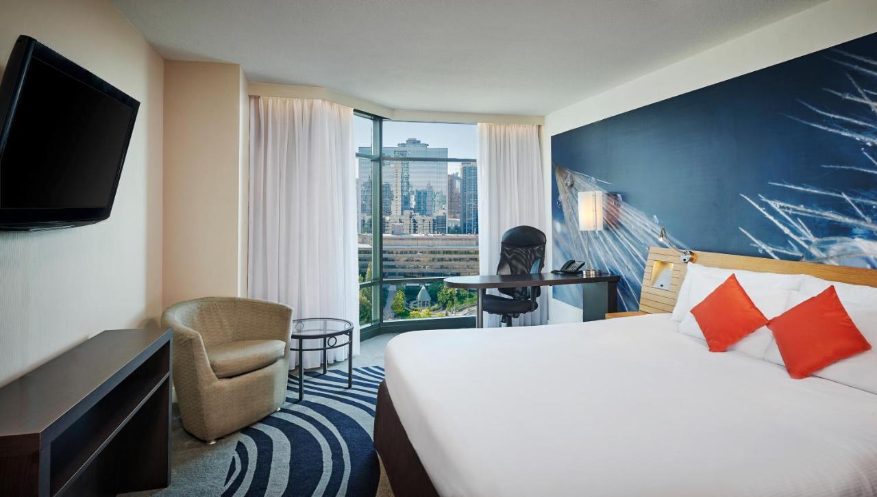 Novotel Toronto North York Dış mekan fotoğraf